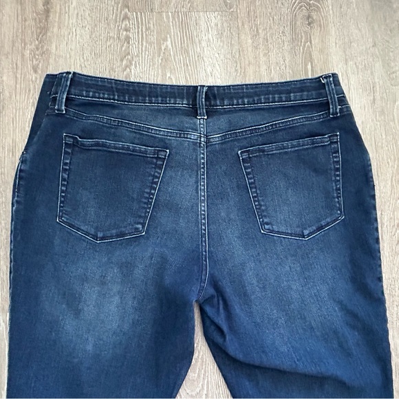 Ingrid and Isabel Maternity Blue Jean Jeggings size 16 - Picture 5 of 6